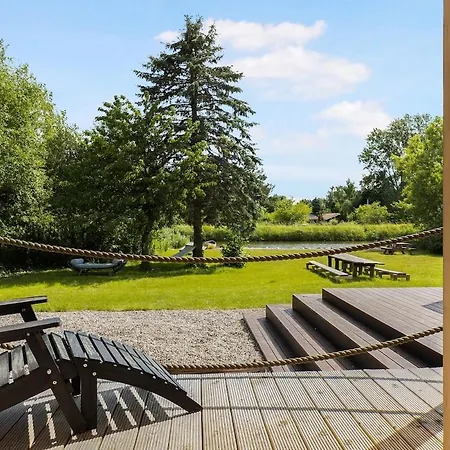 Idyllic House Out To The River * Grevinge